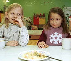 В детском саду Якутии ребятишек кормили просроченными продуктами 