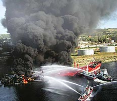 Пожар на траулере «Винсент»: четверо моряков погибли  