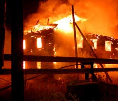 Жилой дом в Якутске взорвал пенсионер. Фото АНН